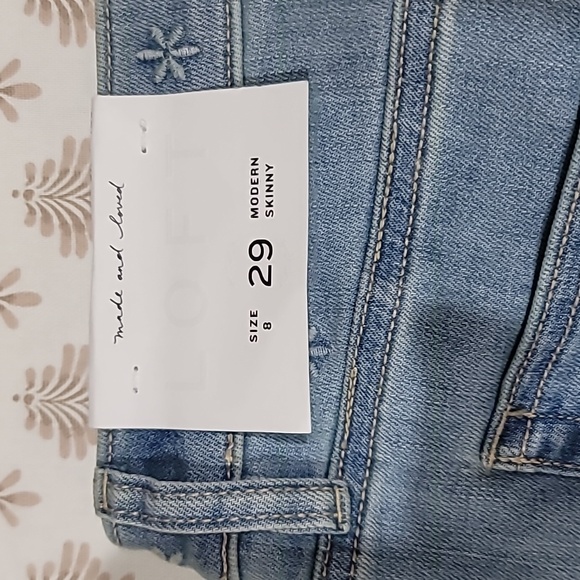 NWT- Loft jeans - Picture 5 of 6